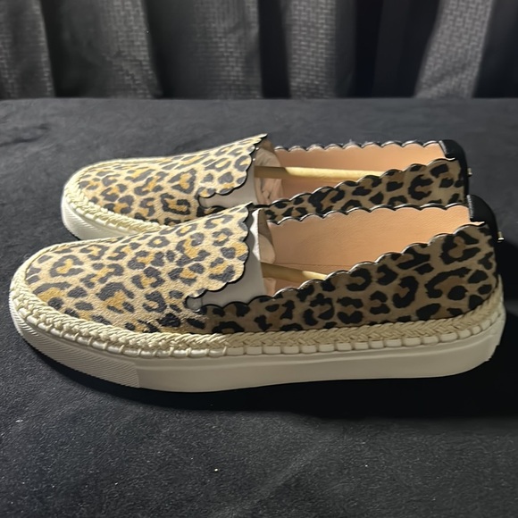 BNWOT Kate Spade Cheetah Print Loafers Size 6 - Picture 2 of 5